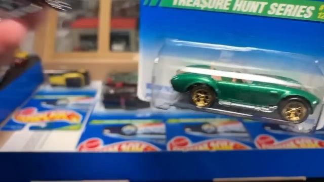 Lamley Live: Celebrating 25 Years of Hot Wheels Treasure Hunts with the very first set from 1995 смотреть онлайн