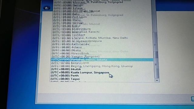 Cara Instal Ulang Windows 7 Menggunakan FlashDisk, Laptop Dell, Terbaru смотреть онлайн