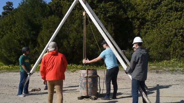 HOW TO HOIST THE SCUTTLEBUTT смотреть онлайн