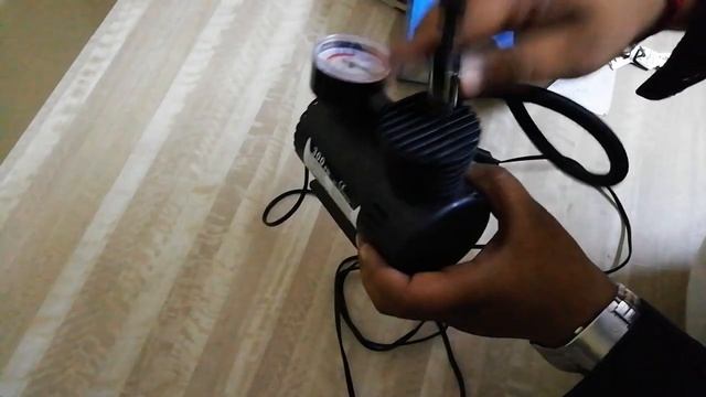 12 volt 300PSI Air Compressor tyre pump for car смотреть онлайн