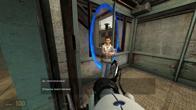Half-Life 2 With Portalgun