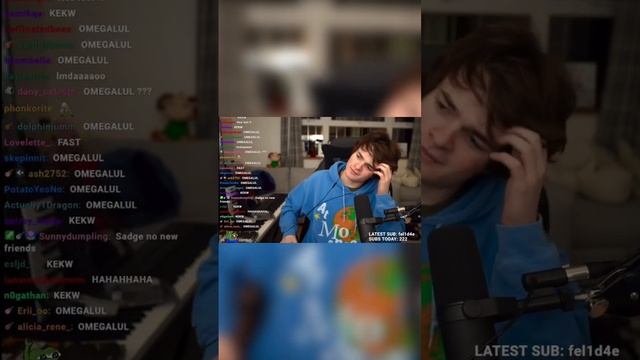 Chat Tells Tubbo to Look Outside His Window смотреть онлайн