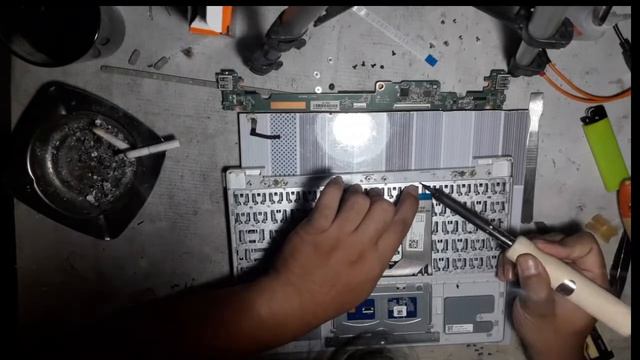 Lenovo Ideapad Miix 320 10icr /Miix 325 10icr / Miix d330 10igl / Miix d330 igm Dissasembly Keyboar смотреть онлайн