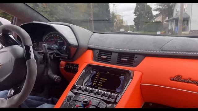 LOUDEST Lamborghini aventador svj! (Gintani f1 exhaust) смотреть онлайн
