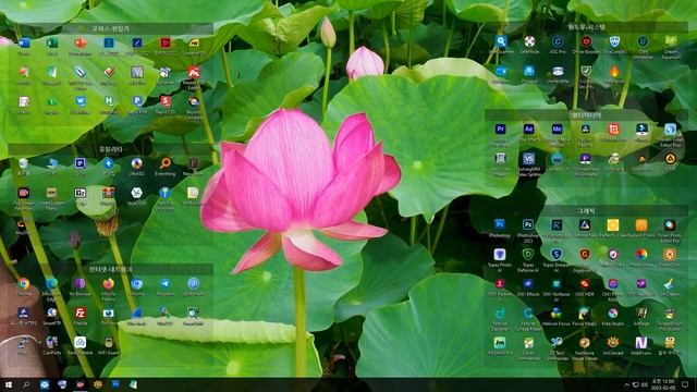 Cool desktop sample made with iTop Easy Desktop and Lively Wallpaper смотреть онлайн