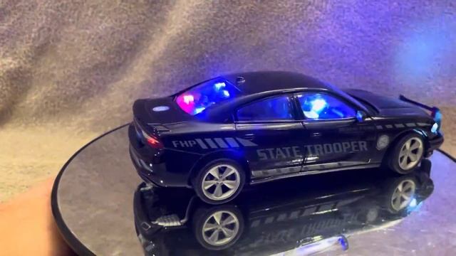 1/24 scale Florida State Trooper Stealth Dodge Charger with working lights and siren смотреть онлайн