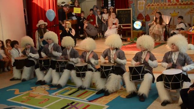 Выпускной в саду. Барабанщики