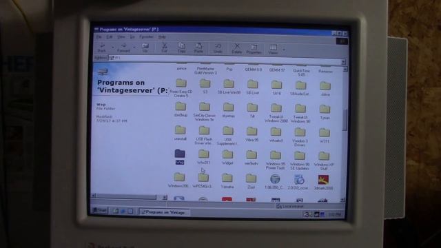 Installing Software On a Pentium 2 Part 1 смотреть онлайн