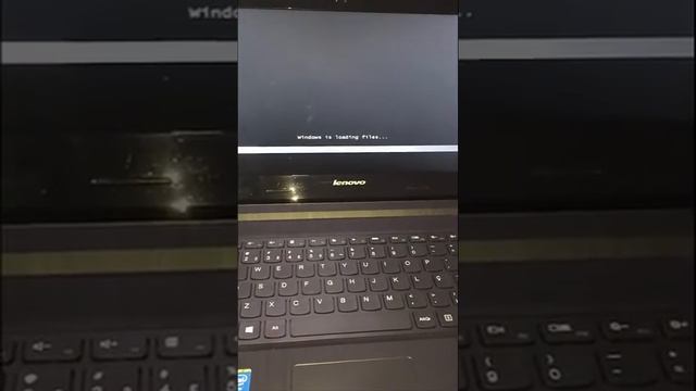 Instalando Windows 7 no Lenovo G40-80 80JE смотреть онлайн