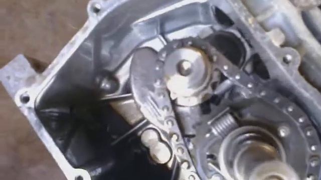 Motor Estacionario Honda G-200 5HP, Cadena de Relación. смотреть онлайн