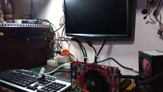 VGA ATI HD4650 1GB DDR3 128BIT NO DISPLAY смотреть онлайн