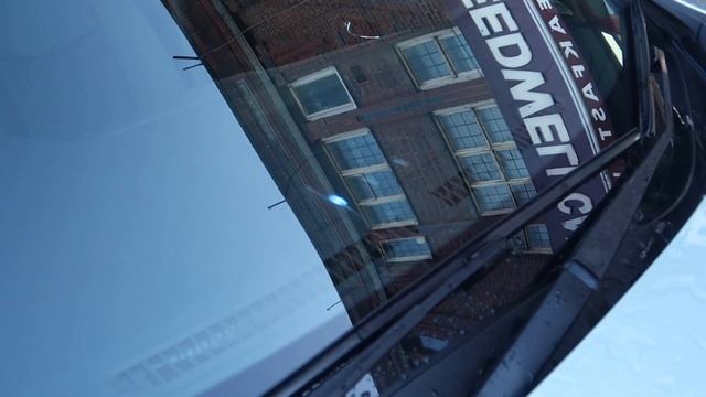 Petrolhead Lives With A Nissan Leaf: Part 2 - My First Ever Charge смотреть онлайн