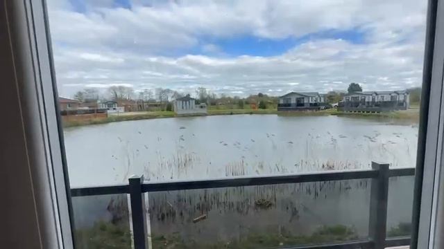 Brand New 40x20 Love Oakland Lodge Sited With Decking & Skirting On A 12 Month Park Lakeside Plot! смотреть онлайн