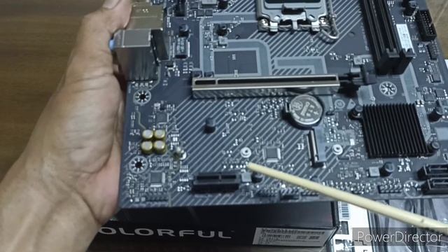 Unboxing Motherboad H610M-K M.2 V20 Soket 1700 COLORFUL смотреть онлайн