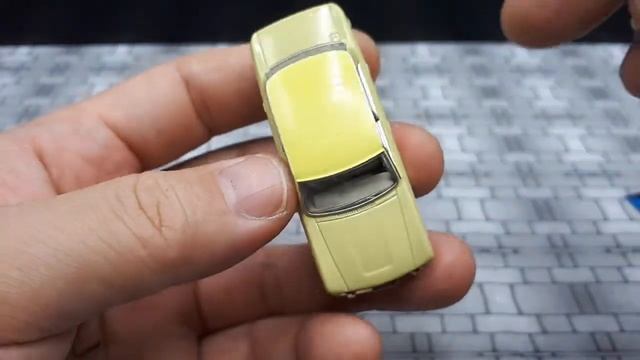 1/64 Datsun Bluebird 410 1200 DX by TLV LV-65 Tomica Limited Vintage diecast car смотреть онлайн