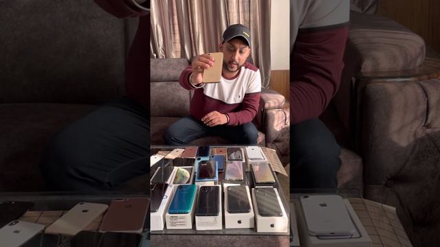 #cheapestphone iphone xr 128@21999,#samsung A70@7999only#iphone SE 128gb only#dealoftheday #delhi 🔥 смотреть онлайн