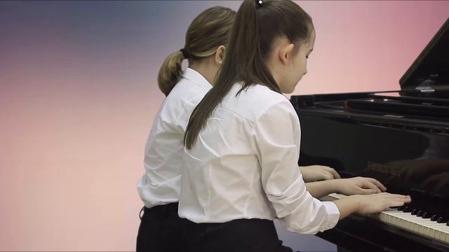 Марш из оперы «Любовь к трем апельсинам» исп. фортепианный дуэт Валерия Сашенко и Полина Слепцова смотреть онлайн