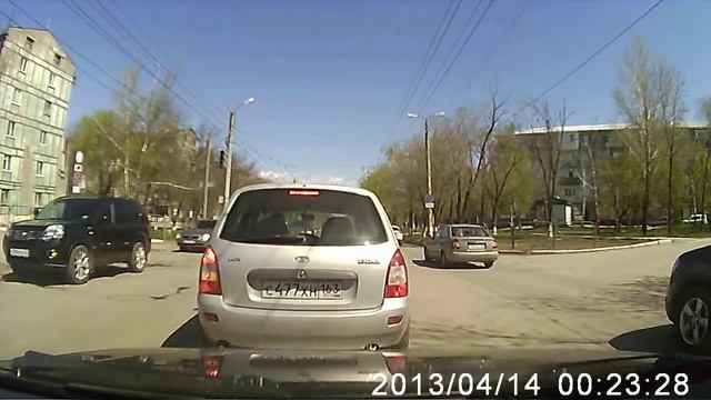 на светофоре хам на НИВЕ смотреть онлайн