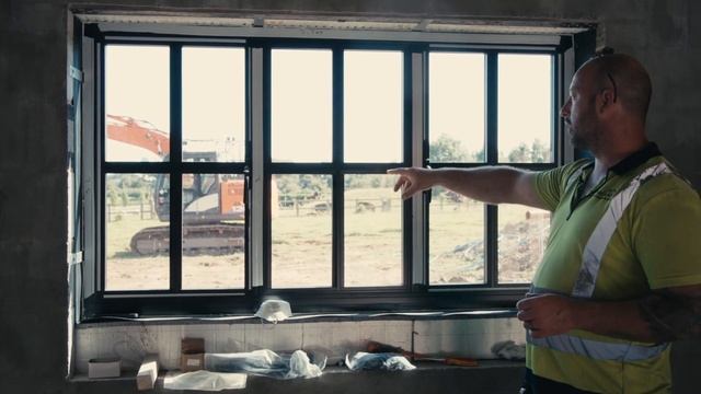 BIG Catchup on the HOUSE BUILD | Windows are IN | Planters are DONE смотреть онлайн