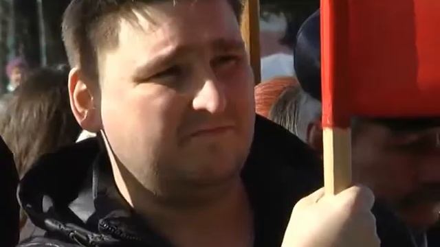 За братский народ держали плакаты и говорили речи с трибун новозыбковцы и клинчане смотреть онлайн