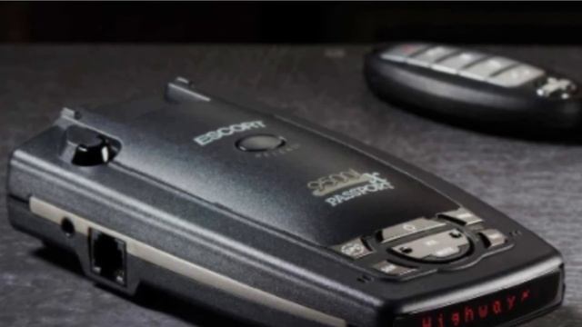 Best Radar Detector In 2021 - Top 10 Radar Detectors Review смотреть онлайн