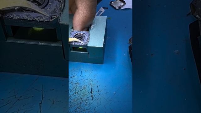 How to remove camera dot /12pro mac 2.5 x camera dot removing/black dot #repairiphone #iphone смотреть онлайн