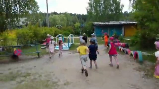 По следам Бабы Яги смотреть онлайн