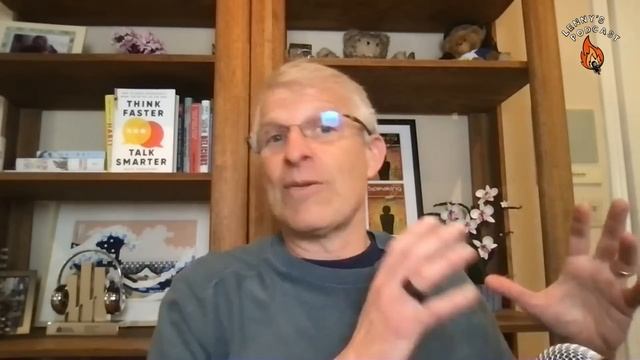 How to speak more confidently and persuasively | Matt Abrahams (professor, speaker, author) смотреть онлайн