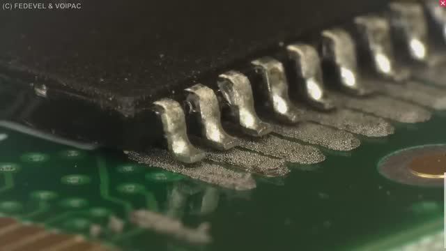 Перезалив с Youtube - Вы никогда не видели пайку НАСТОЛЬКО БЛИЗКО! смотреть онлайн