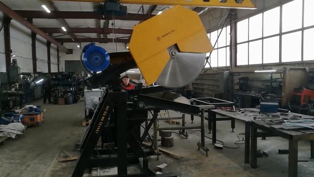 Торцовочный станок ТДМ-1200 производства ПО "Диаком" смотреть онлайн