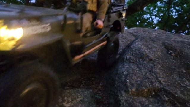 ROCHOBBY Willys 1941 MB Scaler 1:6 смотреть онлайн