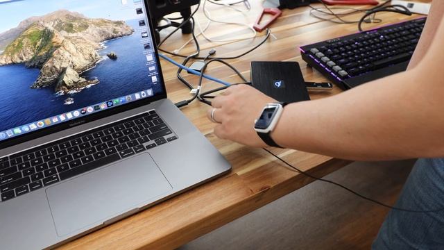 OWC Thunderbolt 3 Pro Dock Review - Best Dock Money Can Buy! смотреть онлайн