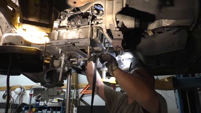 2003 Lincoln Aviator Transmission Removal do to Burned Clutches Final Part 3 смотреть онлайн