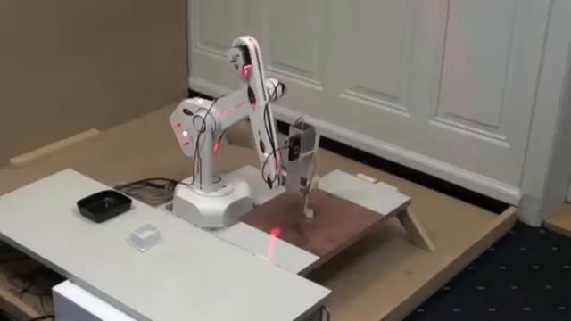 Robot Inventor V1.0 Tool Building смотреть онлайн