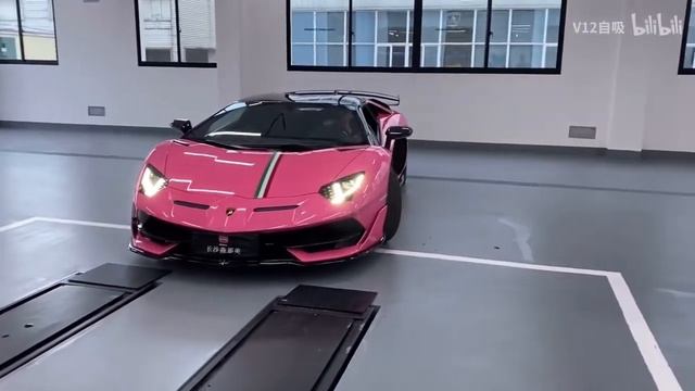 First Pink Lamborghini Aventador SVJ! смотреть онлайн