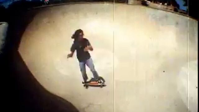 Nick & Mike Old School Skateboarding Edit смотреть онлайн