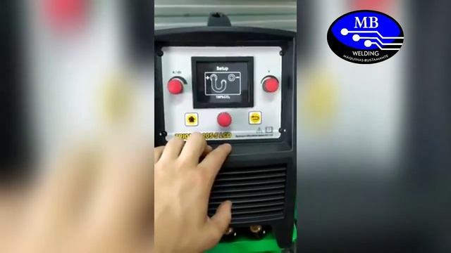 Trío Mig 205-5 LCD MÁQUINAS BUSTAMANTE смотреть онлайн