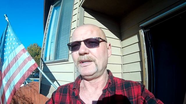 can't eat apples with implants? What?? смотреть онлайн