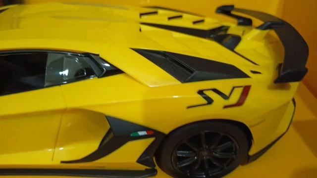 Xe RC Lamborghini Aventador SVJ tỉ lệ 1:14 siêu nét như thật смотреть онлайн