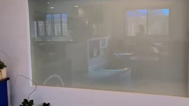 Smart Film On Office Showroom Window смотреть онлайн
