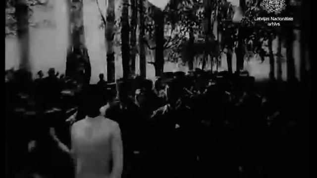 Полный фильм - Воспитанники Митавской земледельческой школы на прогулке и гимнастическом празднике смотреть онлайн