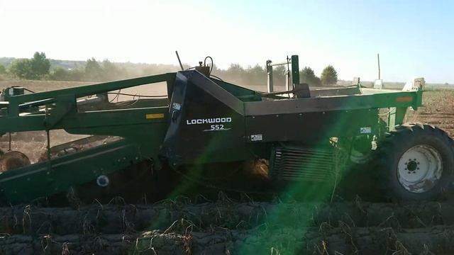 DokaGene Уборка картофеля 2-рядной картофелекопалкой. смотреть онлайн