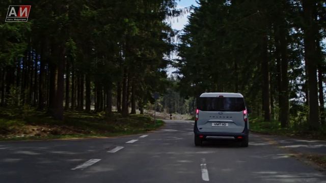 ✅Новый Tourneo Courier (2024). Самая дешёвая легковушка в европейской гамме Ford смотреть онлайн