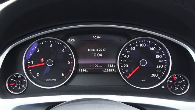 Превосходный внедорожник Фольксваген Туарег 2017 R-line