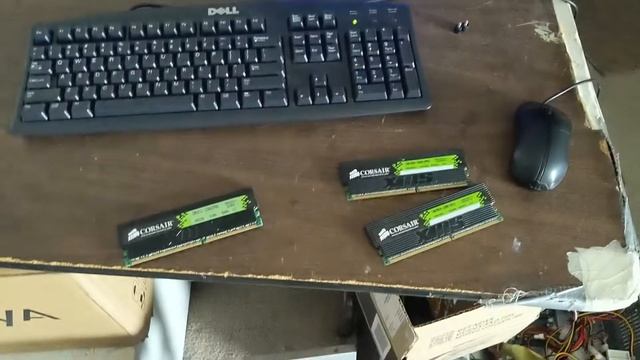 $10 Custom Windows XP Gaming PC FILTHY NO MORE! Part 3 of 3 Final Touches bad RAM and Games! смотреть онлайн