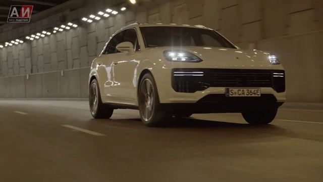 Самый мощный Кайен. Обновленный Porsche Cayenne Turbo E-Hybrid смотреть онлайн