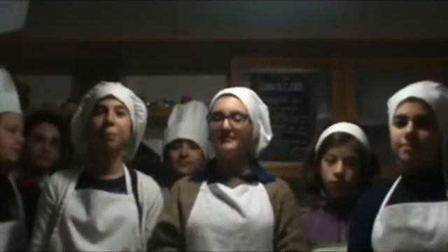 Scuola Amendola di Sarno 1°C смотреть онлайн