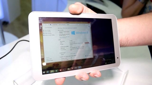 Toshiba Encore 2 WT8 Windows 8.1 Tablet: Hands On [ENG] смотреть онлайн