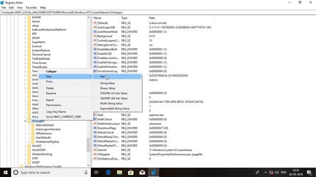 Hide Local User Accounts From Login Screen in Windows 10 смотреть онлайн