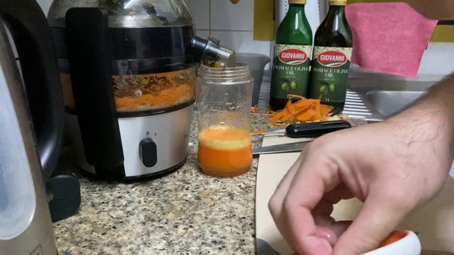 CELERY JUICE: Benefits of Celery, Apple, Carrot Juice смотреть онлайн